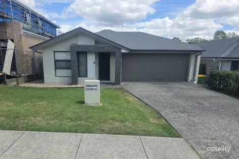 13 Chaka St, Hillcrest, QLD 4118