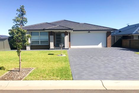 82 Redwood Dr, Gillieston Heights, NSW 2321