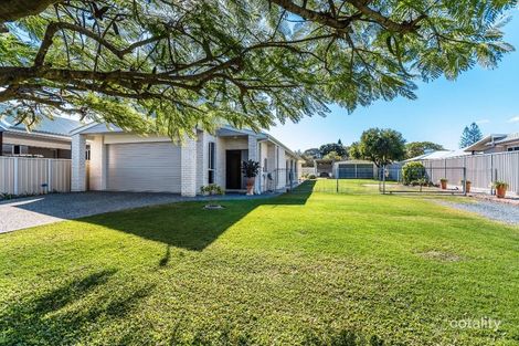 34 Bramble St, Woody Point, QLD 4019