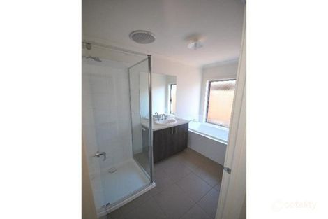Property photo of 23 Hyde Way Curlewis VIC 3222