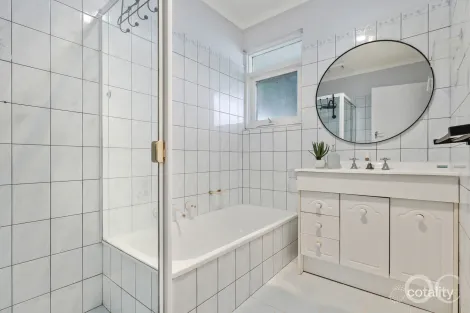 Property photo of 15 Karyn Crescent Morphett Vale SA 5162