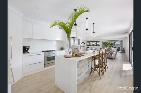 Property photo of 11 Cypress Drive West Broadbeach Waters QLD 4218