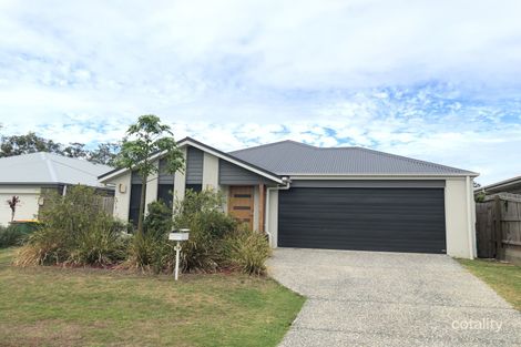 Property photo of 19 Hollyoak Crescent Pimpama QLD 4209