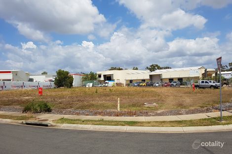 Property photo of 14 Southern Cross Circuit Urangan QLD 4655