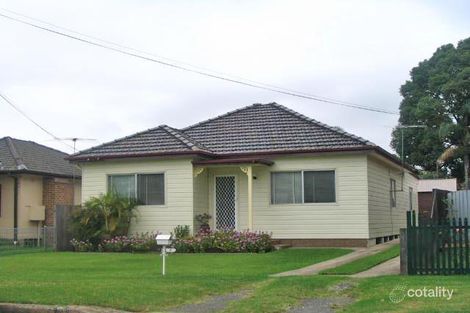 8 Angus Cres, Yagoona, NSW 2199