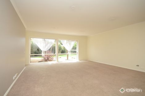 Property photo of 3 Stokes Court Bairnsdale VIC 3875