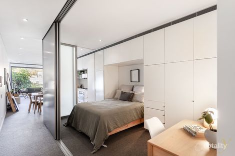 Property photo of 203/76-88 Crown Street Woolloomooloo NSW 2011