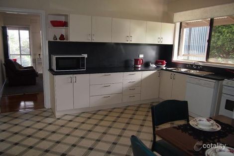Property photo of 8 Cameron Street Hamilton VIC 3300