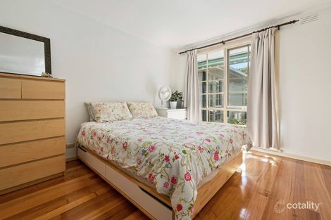 Property photo of 2/64 Normanby Road Kew VIC 3101