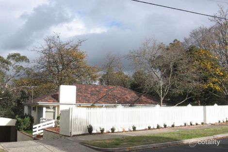 Property photo of 2 Greendale Road Doncaster East VIC 3109