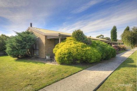 102 Wallace Rd, Wantirna South, VIC 3152