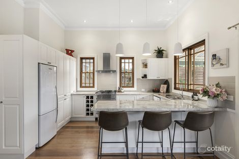 Property photo of 32 Crimea Street Caulfield North VIC 3161