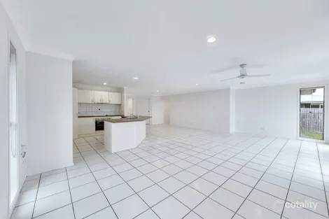 Property photo of 5 Explorer Street Raceview QLD 4305