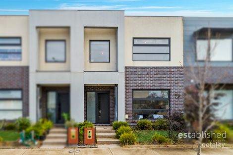 Property photo of 84 Treeve Parkway Werribee VIC 3030