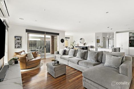 Property photo of 13 Orchid Court Gowanbrae VIC 3043