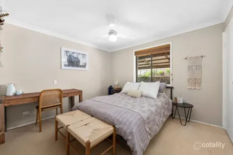 Property photo of 26 Gordon Crescent Withcott QLD 4352