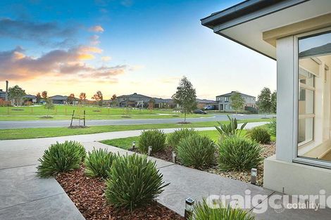 Property photo of 8 Chancery Lane Cranbourne East VIC 3977