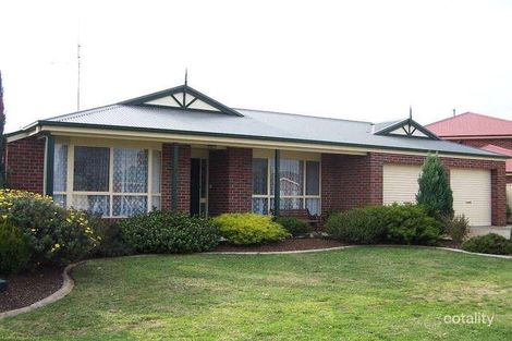 Property photo of 39 Rowan Parade Wendouree VIC 3355