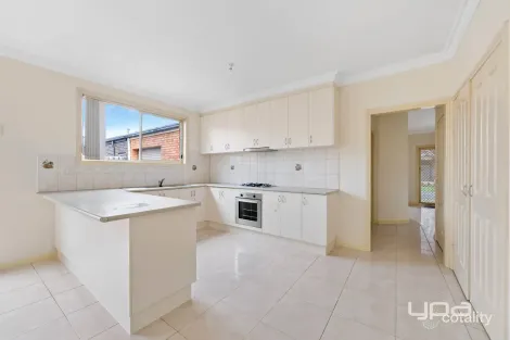 Property photo of 31 Macadamia Grove Werribee VIC 3030