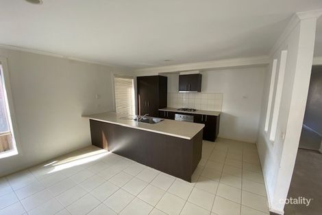Property photo of 122 Rose Grange Boulevard Tarneit VIC 3029