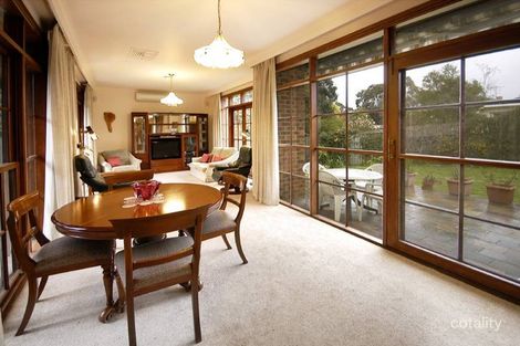Property photo of 28 Waimarie Drive Mount Waverley VIC 3149