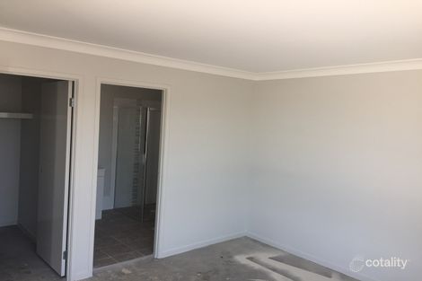 Property photo of 11 Croft Close Thornton NSW 2322