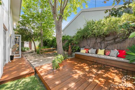 Property photo of 17A Simper Crescent White Gum Valley WA 6162