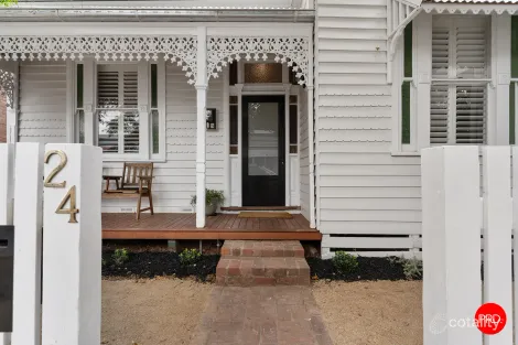 Property photo of 24 Bridge Street Bendigo VIC 3550