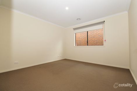Property photo of 14 Chong Court Berwick VIC 3806