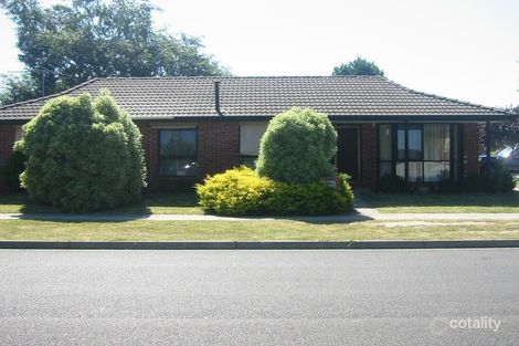Property photo of 2/2 Shiraz Crescent Narre Warren VIC 3805