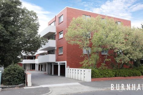 2/11 Nicholson St, Footscray, VIC 3011