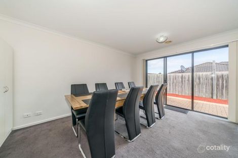 Property photo of 6 Ella Paige Place Carrum Downs VIC 3201
