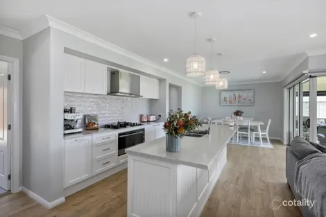 4 Lighthorse Pde, Glenbawn, NSW 2337