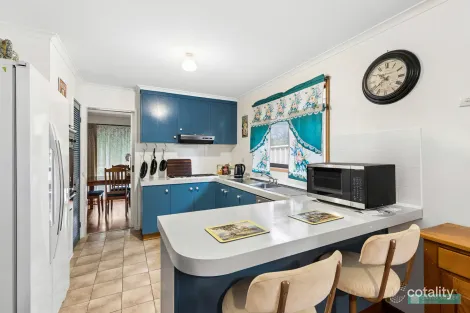 Property photo of 4 Hill Street Kangaroo Flat VIC 3555