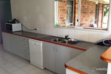 Property photo of 8 Bouganvillea Drive Middle Ridge QLD 4350
