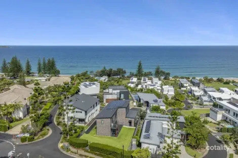 Property photo of 4 Pelican Close Sapphire Beach NSW 2450