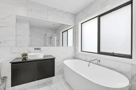 Property photo of 4 Pelican Close Sapphire Beach NSW 2450