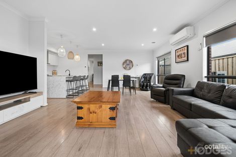 Property photo of 54 Daffodil Crescent Wallan VIC 3756