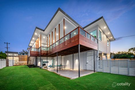 155 Erica St, Cannon Hill, QLD 4170