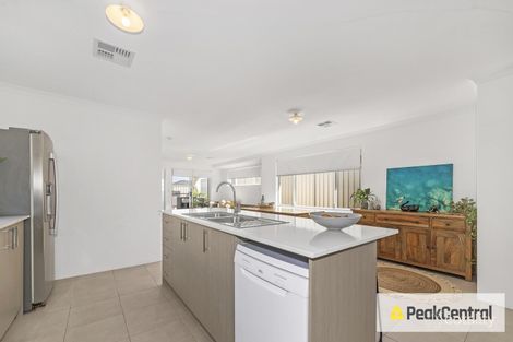 Property photo of 11 Arcoona Avenue Golden Bay WA 6174