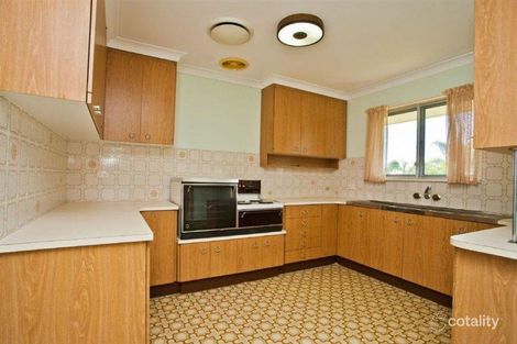 Property photo of 11 Tracey Street Kippa-Ring QLD 4021