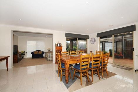 Property photo of 9 David Close Skye VIC 3977