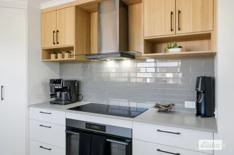 Property photo of 10 Olive Court Miandetta TAS 7310