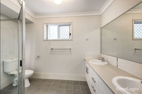 Property photo of 21 Booyong Place Bridgeman Downs QLD 4035