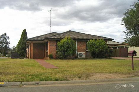 1 Dakota Pl, St Clair, NSW 2759