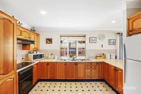 Property photo of 27 Lake Haven Drive Lake Haven NSW 2263