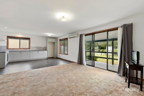 Property photo of 28 Hobsons Parade Cowes VIC 3922