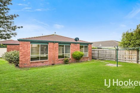 Property photo of 13 Highmount Drive Hampton Park VIC 3976