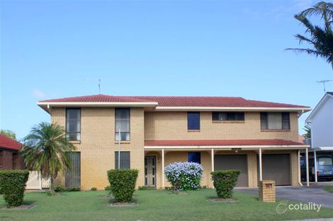 4 The Peninsula, Yamba, NSW 2464