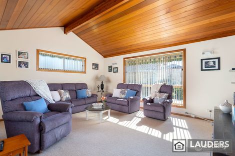 Property photo of 4 Kamala Close Old Bar NSW 2430